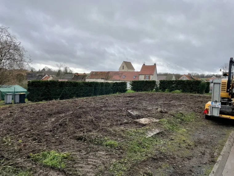 Nettoyage d'un terrain à Grisolles, Soissons, Joachim Services