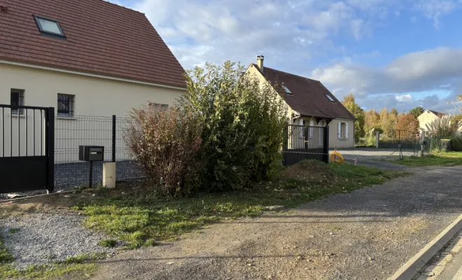 Pose de clôture et aménagement d'une cours extérieure, Soissons, Joachim Services